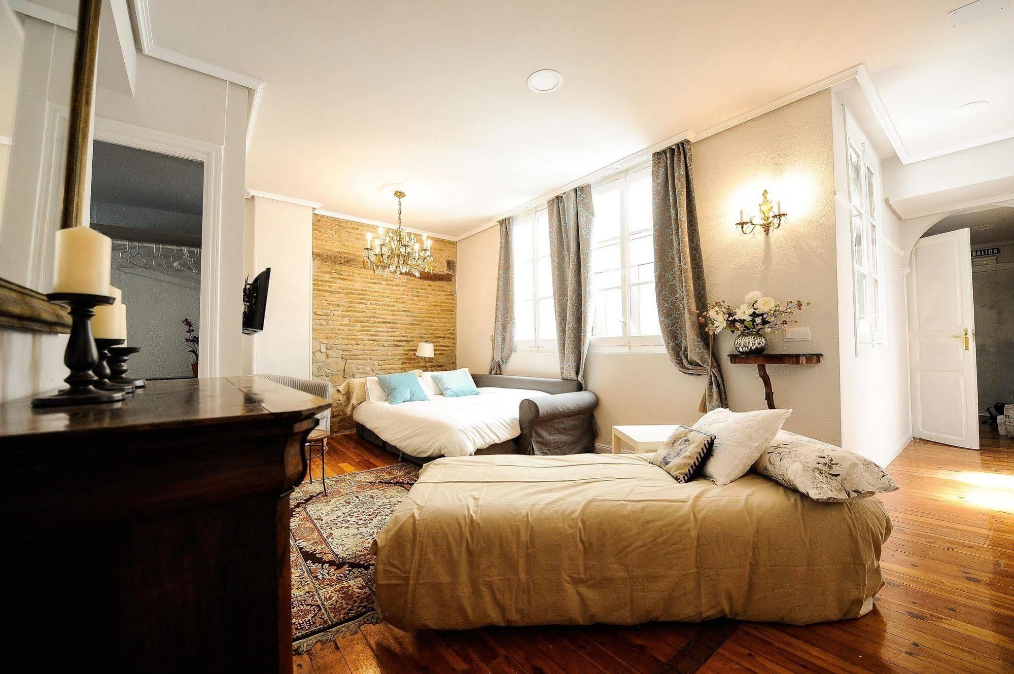 Heart Of Pamplona Apartments II By Clabao Extérieur photo